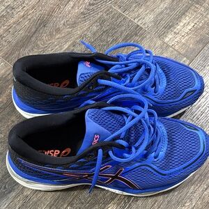 ASICS Men's Vibrant Blue Athletic Shoes